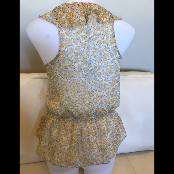 Robbi & Nikki Blouse - Picture 2 of 5